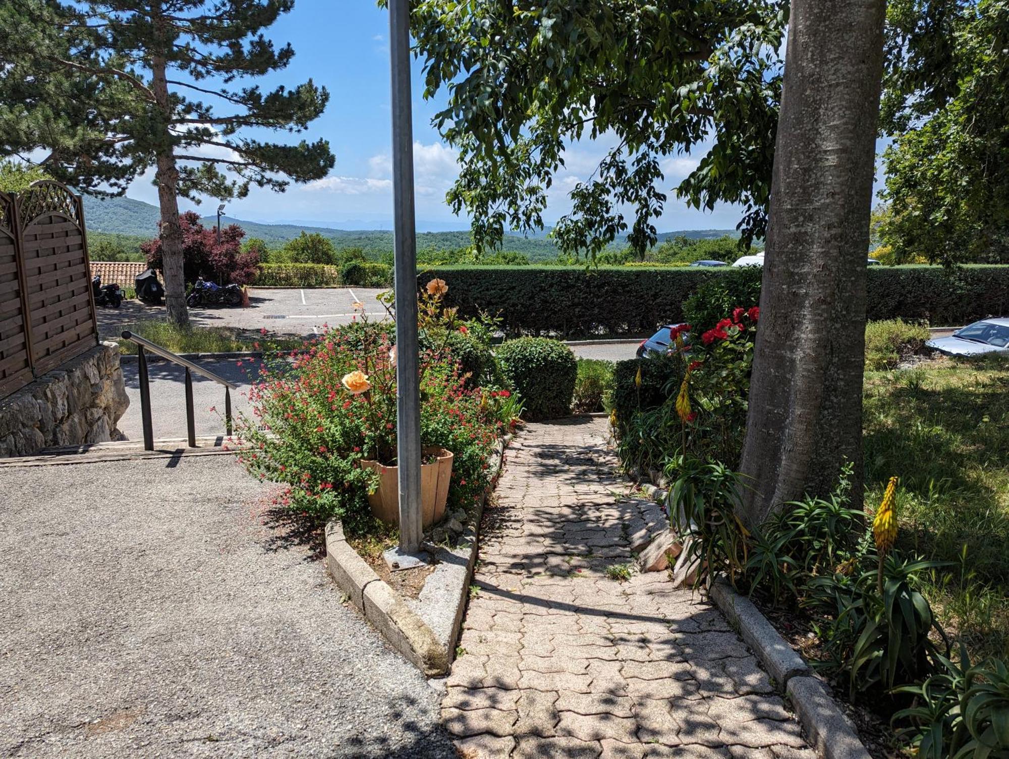 Evasion Au Calme - Maison Cosy Avec Piscine Et Tennis Saint-Vallier-de-Thiey ภายนอก รูปภาพ