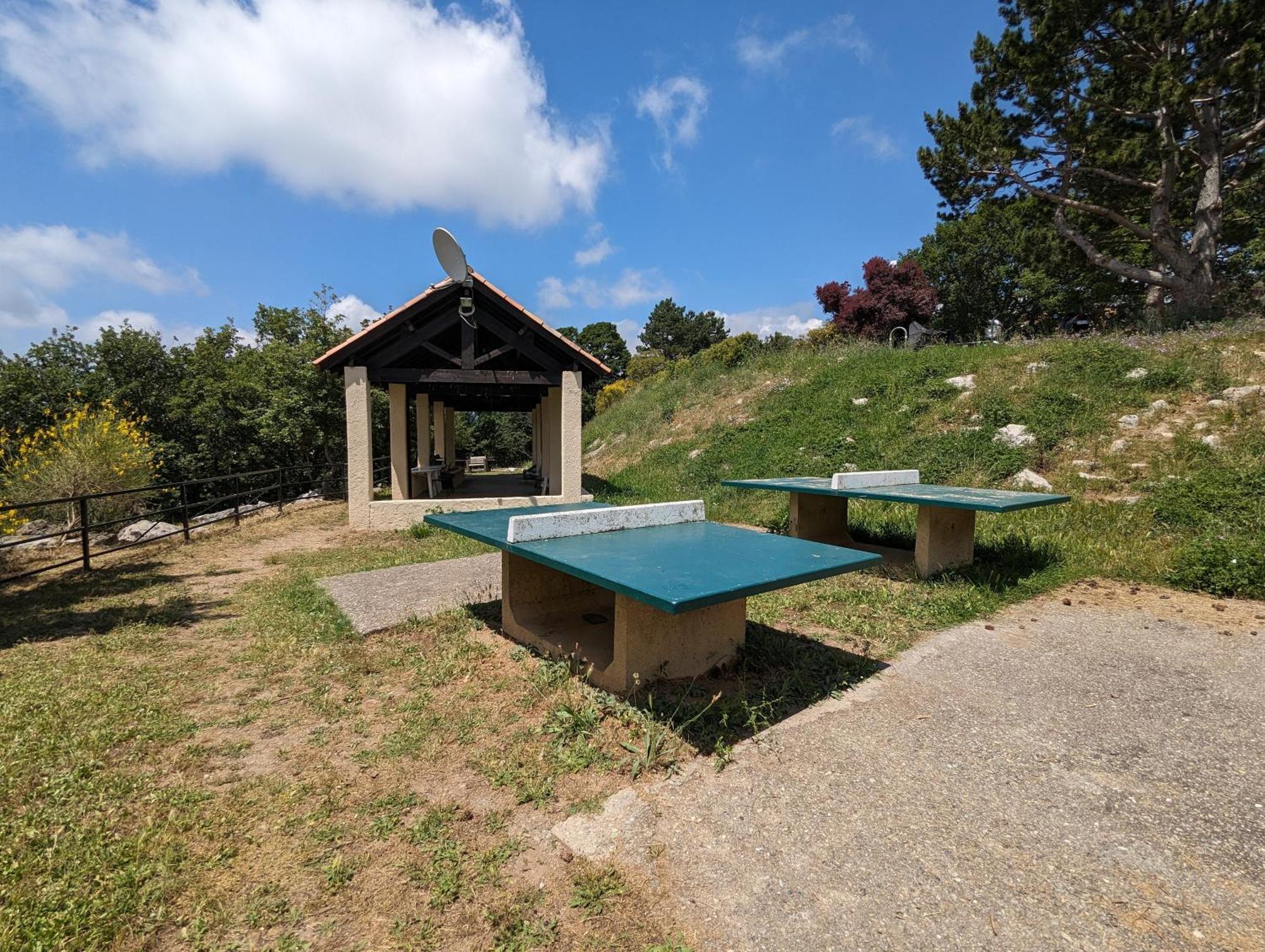 Evasion Au Calme - Maison Cosy Avec Piscine Et Tennis Saint-Vallier-de-Thiey ภายนอก รูปภาพ